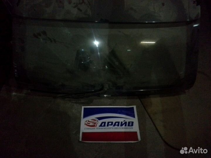 Стекло двери багажника BMW x5