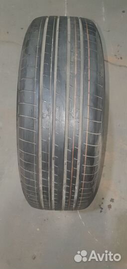 Yokohama A352 225/60 R18