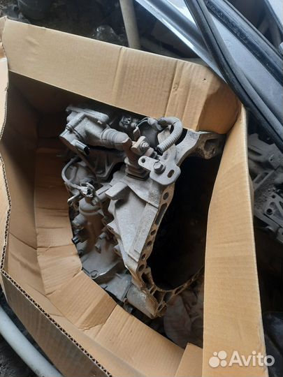 Тайота робот