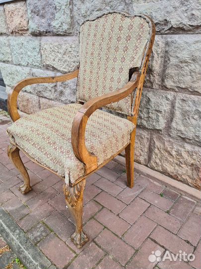 Старинное кресло,19-й век
