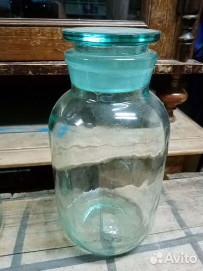 Банка стеклянная аптекарская с притертой крышкой