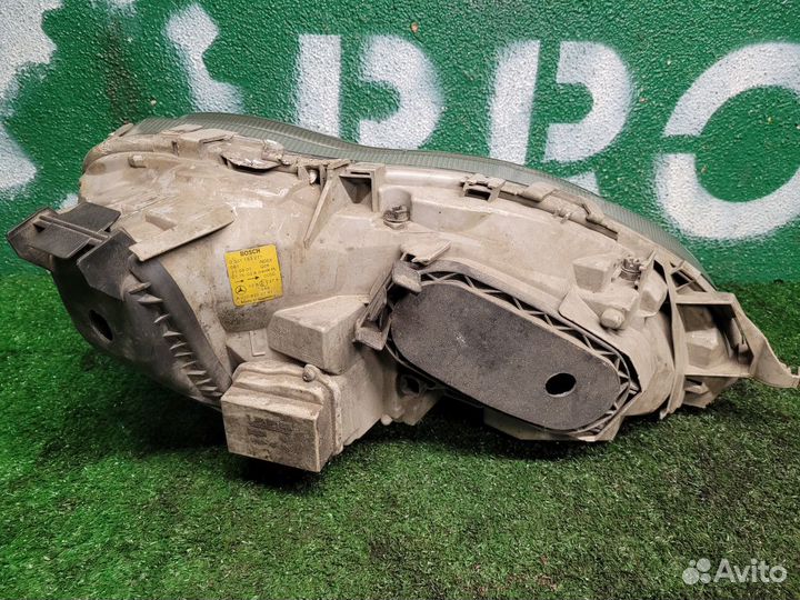 Фара левая на Mercedes W220