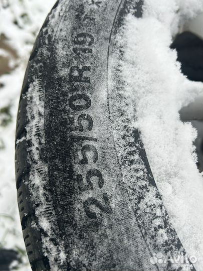 Continental Conti4x4IceContact 255/50 R19