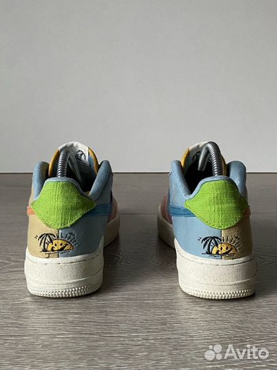 Кроссовки Nike Air Force 1 Low '07 размер 38,5