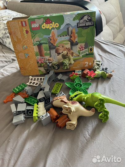 Lego duplo побег динозавров