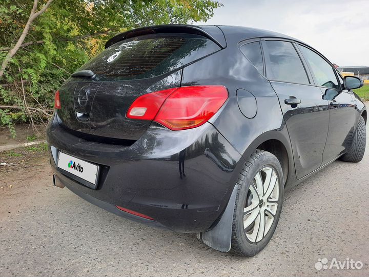Opel Astra 1.6 МТ, 2012, 227 000 км