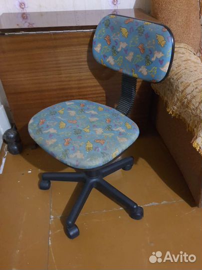 Стул компьютерный