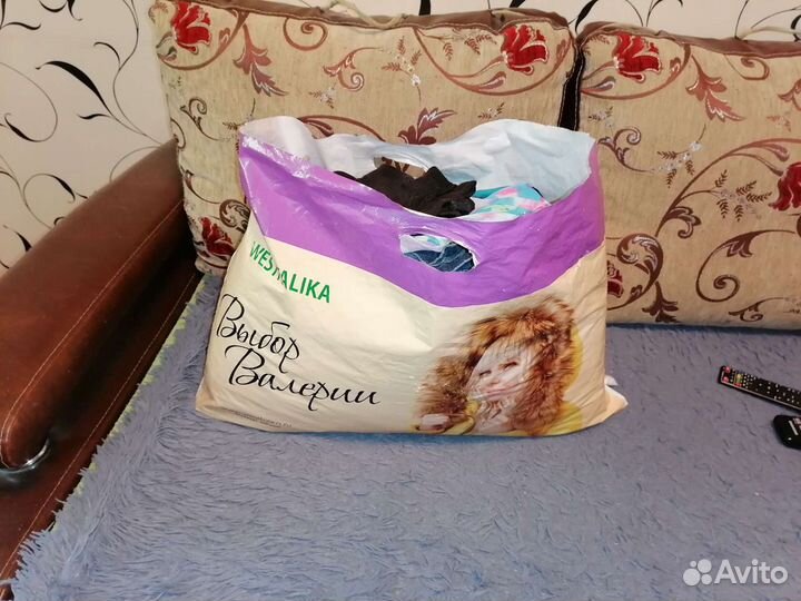 Женская одежда и обувь