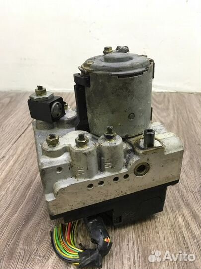 Блок abs Mercedes S-Class W140 1995