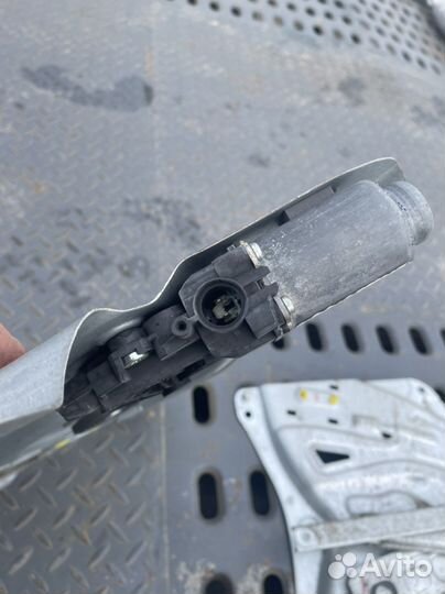 Стеклоподъемник hyundai ix35