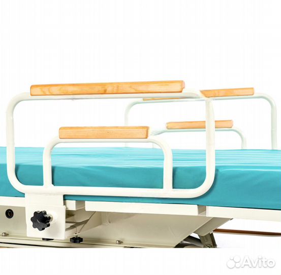 Медицинская кровать для ухода за больными