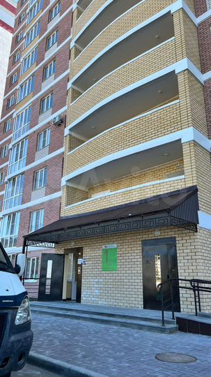 4-к. квартира, 97 м², 4/16 эт.