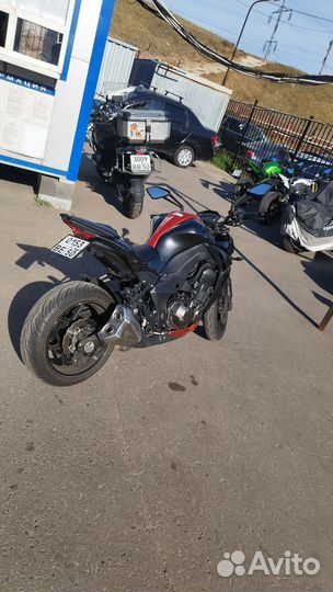 Мотоцикл Kawasaki z1000