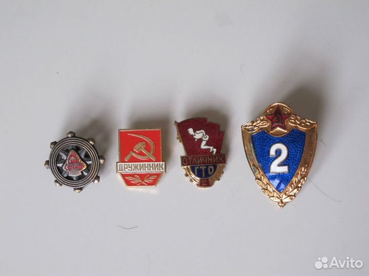 Значки СССР - Ленин