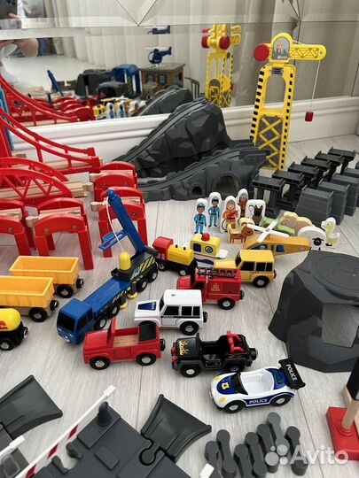 Цена за все. Детская деревянная железная дорога