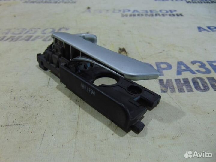 Ручка двери внутренняя левая для Hyundai Solaris 1