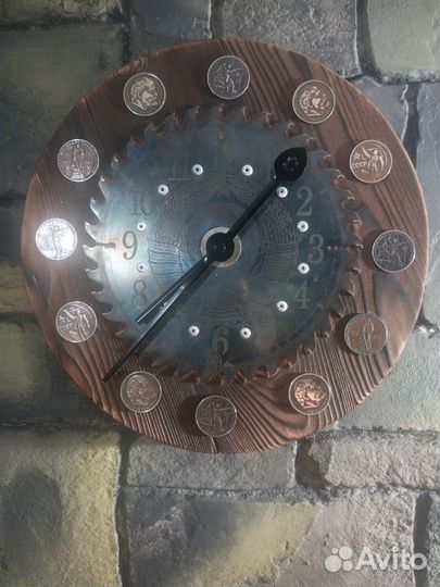 Часы настенные