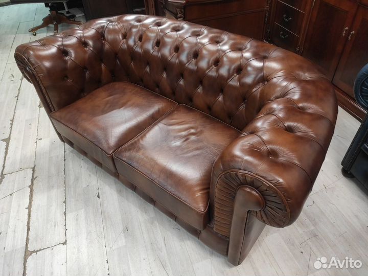 Диван 2-местный честер, кожа б/у 18113