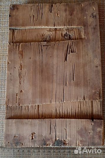 Иконы на дереве