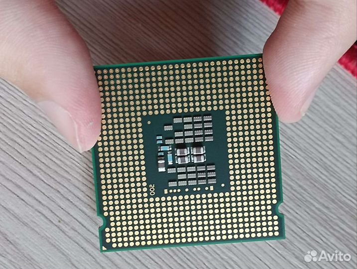 Процессор Intel Core Quad Q8300 2.5Ghz