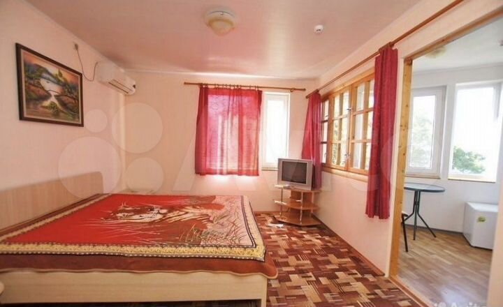 Комната 20 м², 1/4 эт.