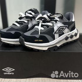 Umbro shoes clearance black