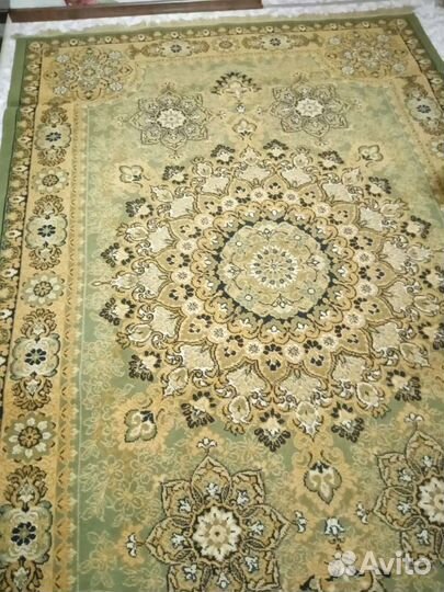 Ковер шерстяной 1,70 на 2,75