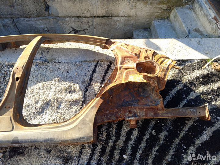 Бочина кусками Hyundai Solaris 2011-2017 пос