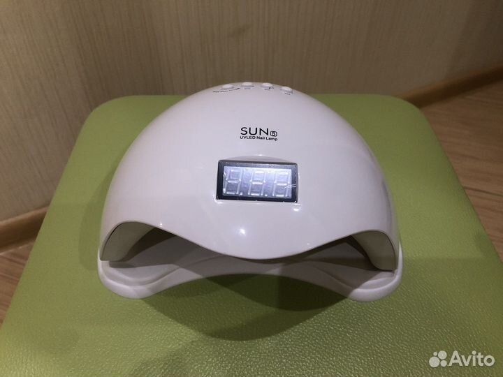 Лампа для маникюра и педикюра