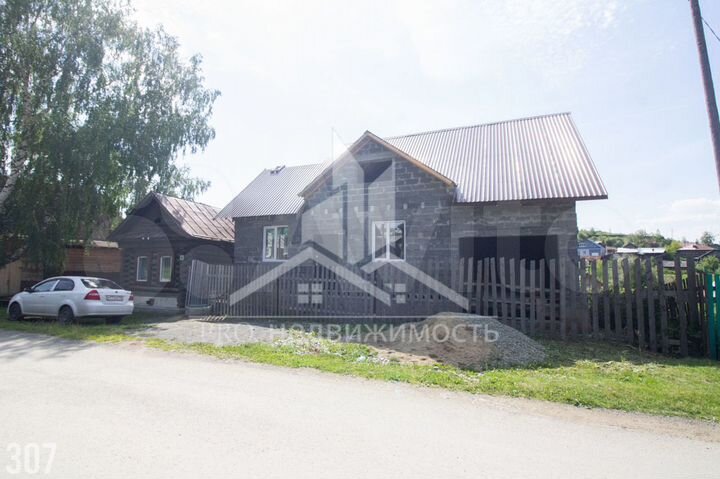 Дом 100 м² на участке 14,6 сот.