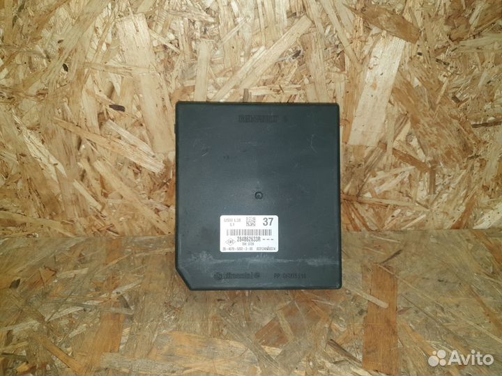 Блок предохранителей Renault Fluence