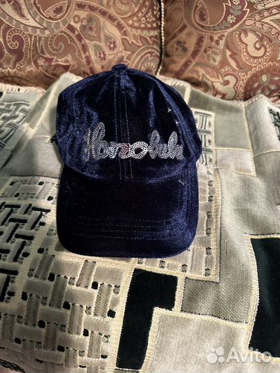 Женская бейсболка велюр