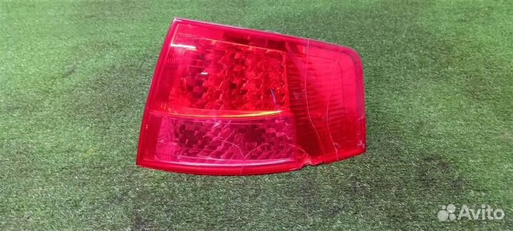 Фонарь задний наружный правый Audi Audi A8 4E 2