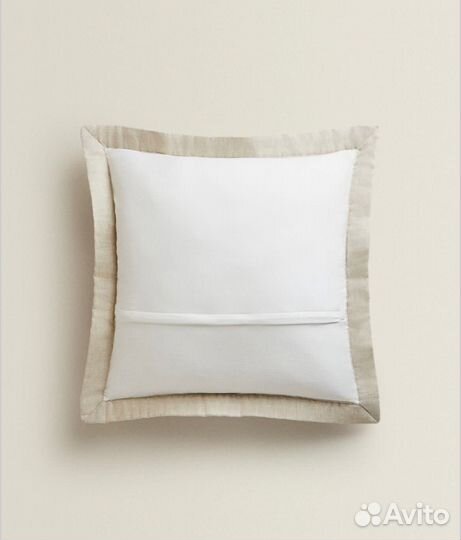 Комплект zara (покрывало+подушечки с наволочками)