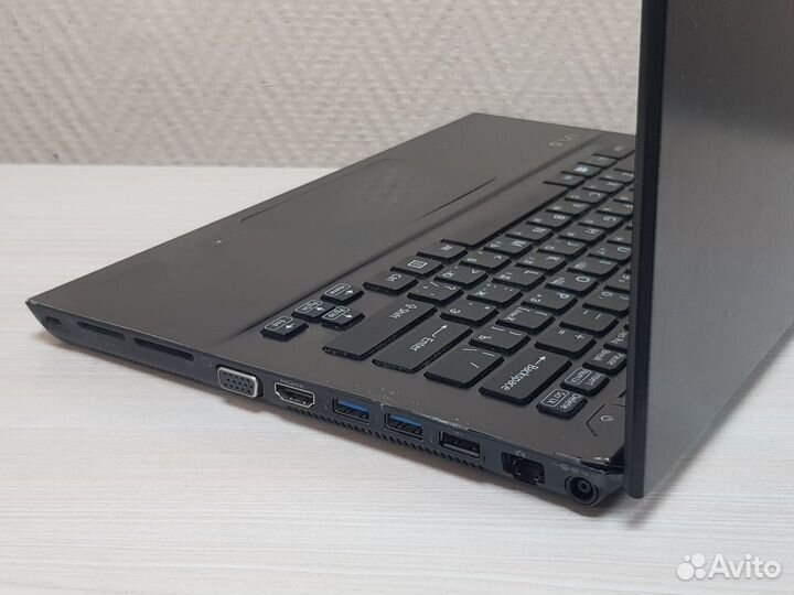 Ноутбук Sony Vaio на Core i7 с GeForce 2Gb