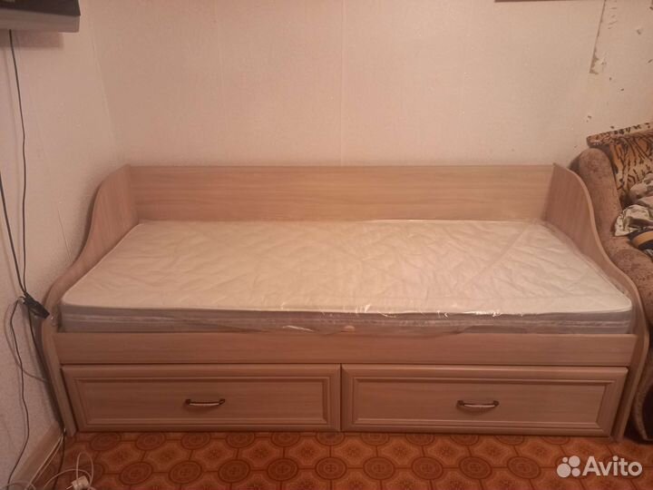 Детская кровать от 3 лет с матрасом