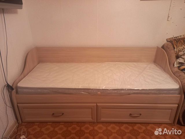 Детская кровать от 3 лет с матрасом