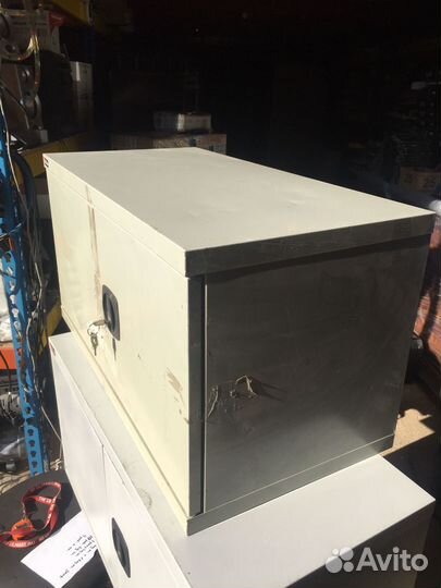 Шкаф металлический диком