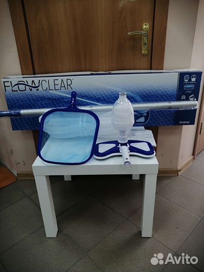 Пылесос и сачёк для бассейна Bestway