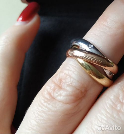 Золотое кольцо cartier с бриллиантами оригинал