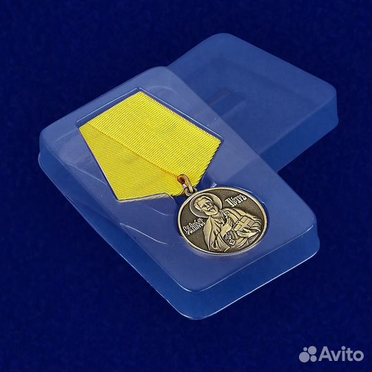 Медаль «За труды во славу Святой церкви»