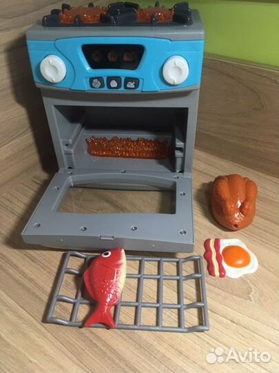 Плита игрушечная, посудка