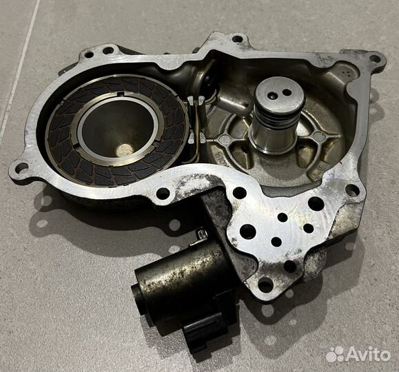 Крышк распредвала vq35hr