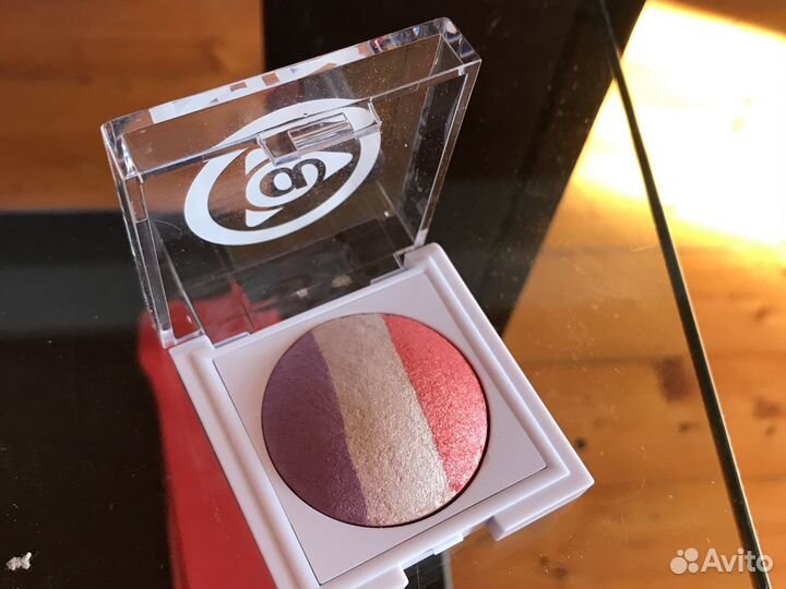 Тени для век