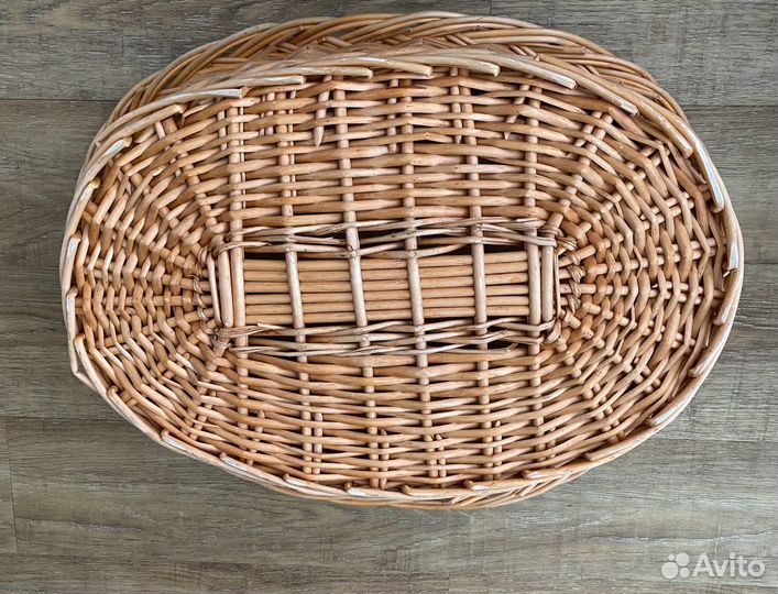 Лежанка плетеная для кошек и собак