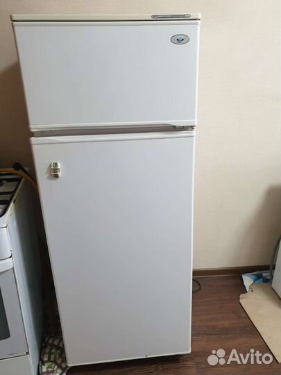 Двухкамерный холодильник Минск