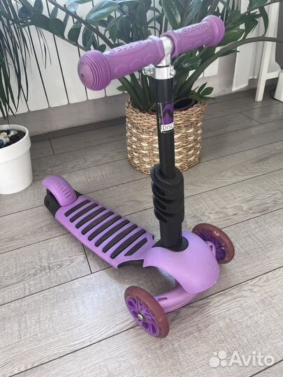 Самокат детский трехколесный