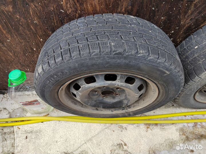 Hankook Winter I'Cept IZ2 185/65 R14 и 175/65 R14