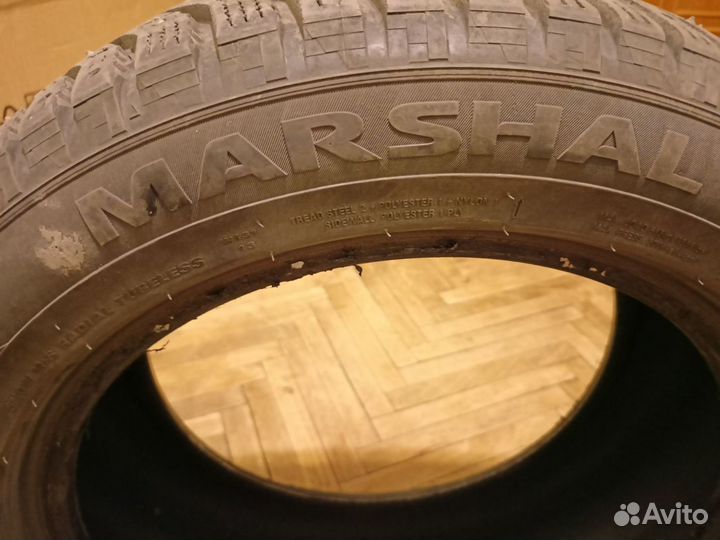 Marshal WinterCraft Ice WI31 205/55 R16 91T