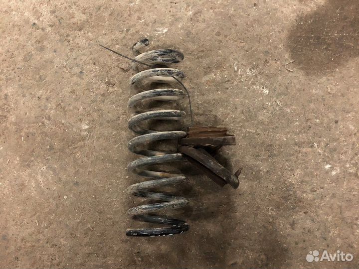 Kia ceed пружина задняя